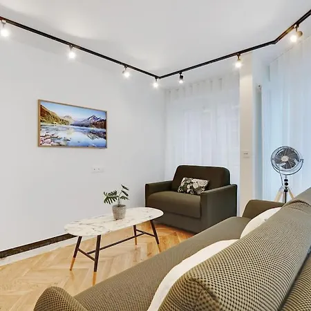 Cosy Pour 4 A La - *