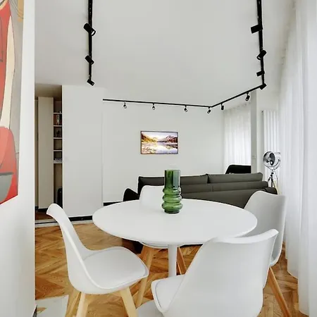 Cosy Pour 4 A La - Paris
